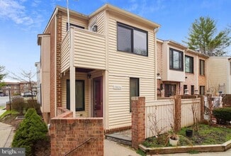 Building Photo - 19426 Brassie Pl