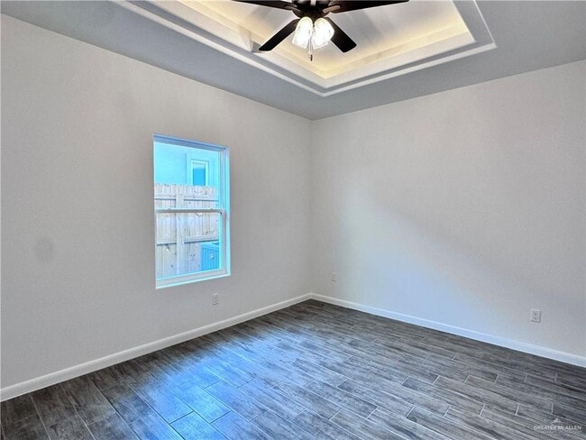 Building Photo - 1100 Azalea St