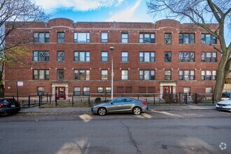 Building Photo - 1039 W Byron St