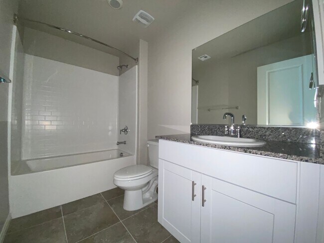 Building Photo - Home for Rent