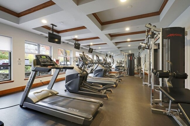Building Photo - Sparkling Condo in Southwest Station with ...