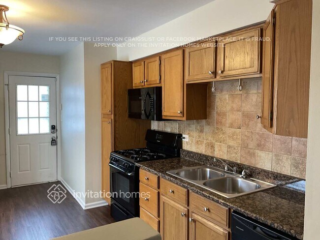 Building Photo - 16817 91st Ave