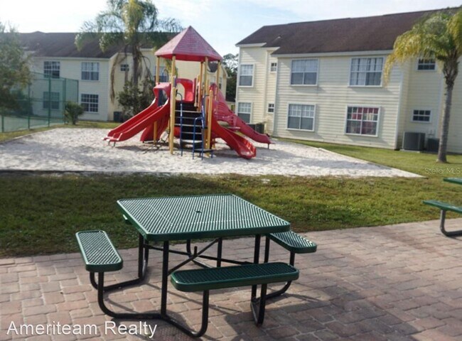Building Photo - 5015 Laguna Bay Cir