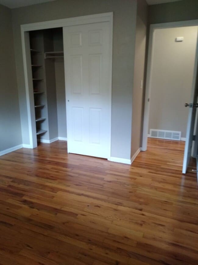 Building Photo - Osceola Duplex