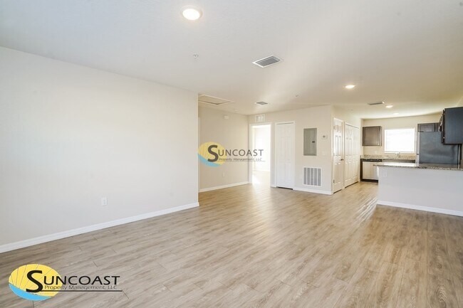 Building Photo - 8148 Juniper Rd