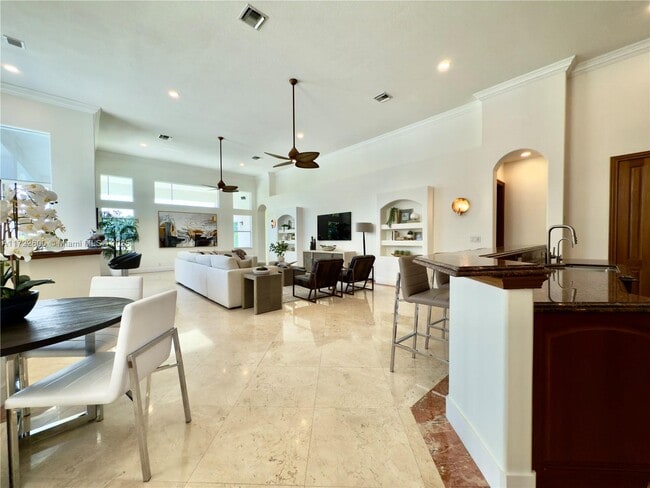 Building Photo - 5941 SW 185th Way