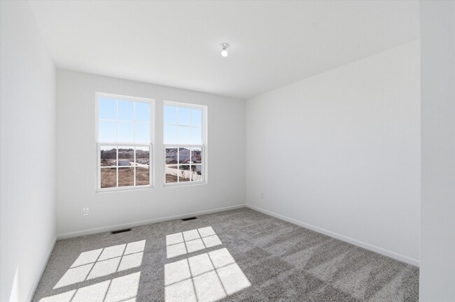 Building Photo - 5604 Corgi Dr