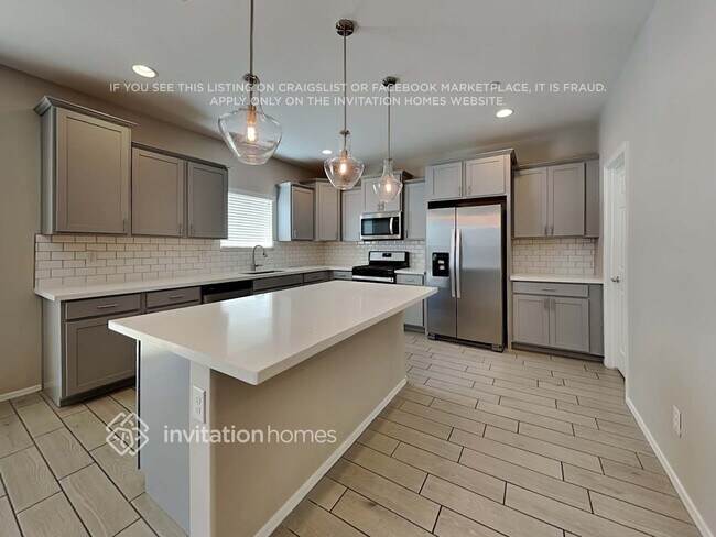 Building Photo - 21201 W Encanto Blvd