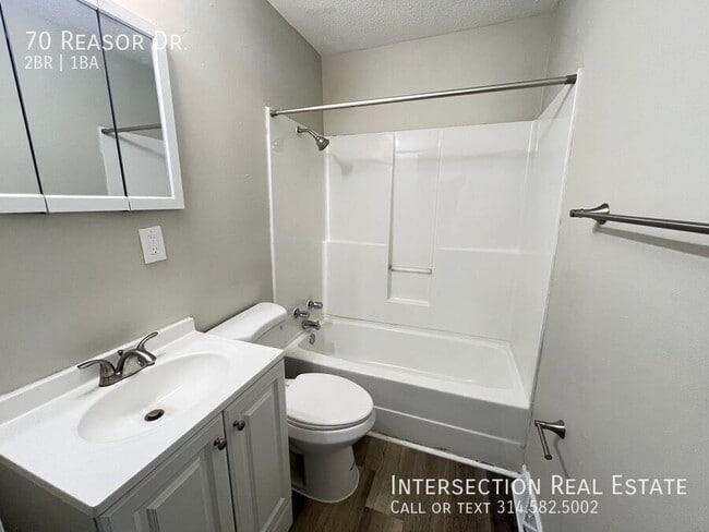 Building Photo - 70 Reasor Dr