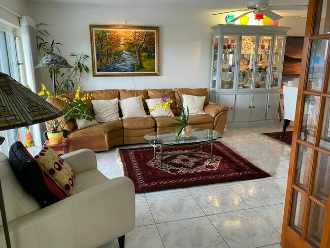 Building Photo - 1500 S Ocean Blvd