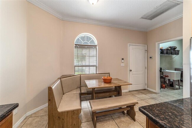 Building Photo - 4903 SW 63rd Loop