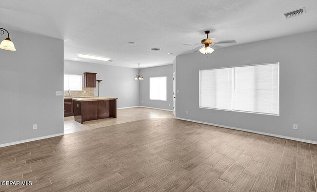 Building Photo - 6825 Steffers Ln