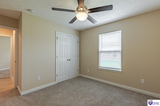 Building Photo - 307 Breckinridge Cir