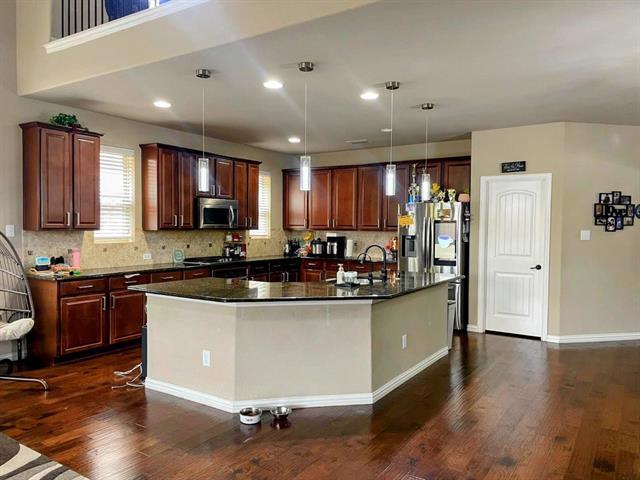 Building Photo - 2717 Calmwood Dr