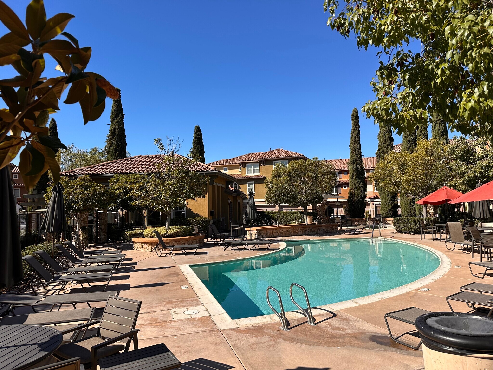 Building Photo - 95 Via Sovana