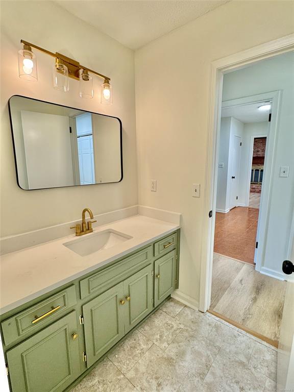 Building Photo - 2905 Willow Ln Dr