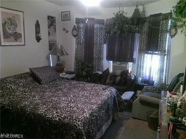 Building Photo - 1316 E 91st St