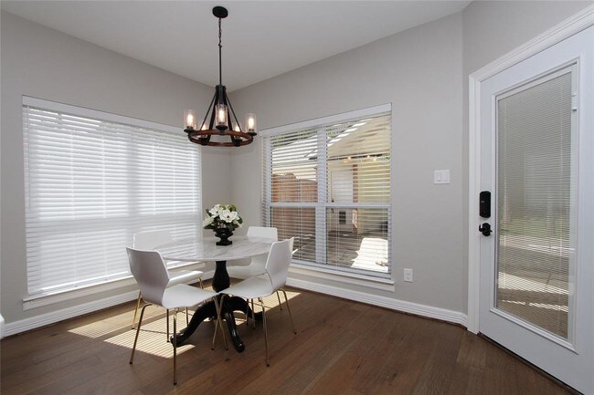 Building Photo - 2239 Deer Cove Trail