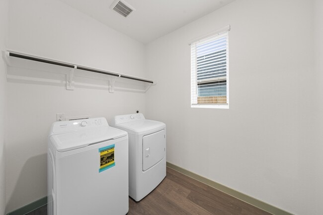 Building Photo - 3264 Woodrose Orchard Dr