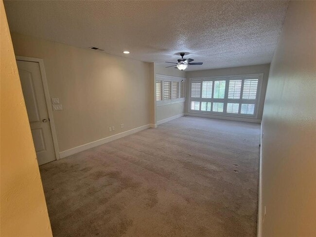 Building Photo - 101 Cedar Point Ln