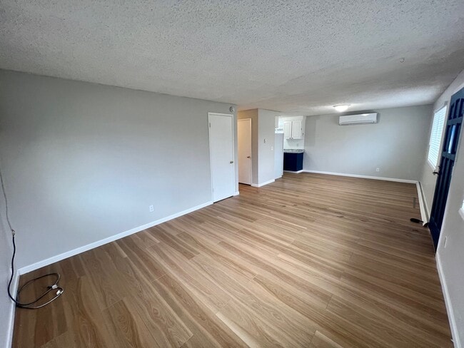 Building Photo - 1001 Olympic Ave