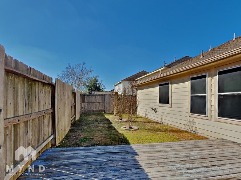 Building Photo - 9876 Lace Flower Way