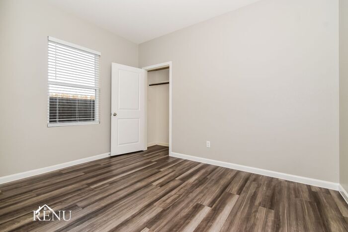 Building Photo - 6108 Harrah Ln