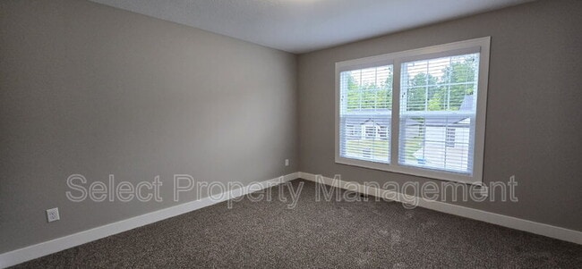 Building Photo - 13932 Diavik Pl