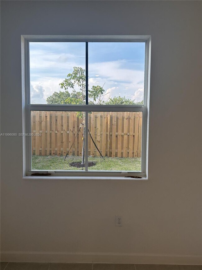 Building Photo - 2345 NW 131st Cir