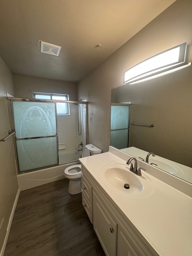 Building Photo - 1407 S 20th Ave