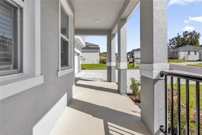 Building Photo - 1964 Burgundy Dr