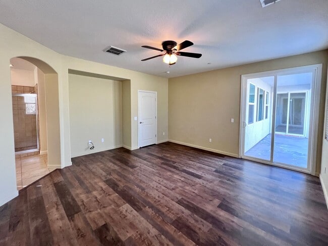 Building Photo - $2,695 Church & Clovis Ave., 4 Bedroom House - Edna Ave. Fresno / Energy Efficient