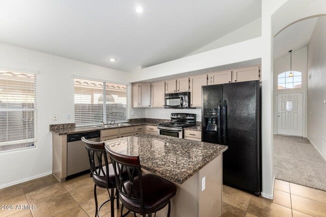 Building Photo - 1180 W Jeanine Dr