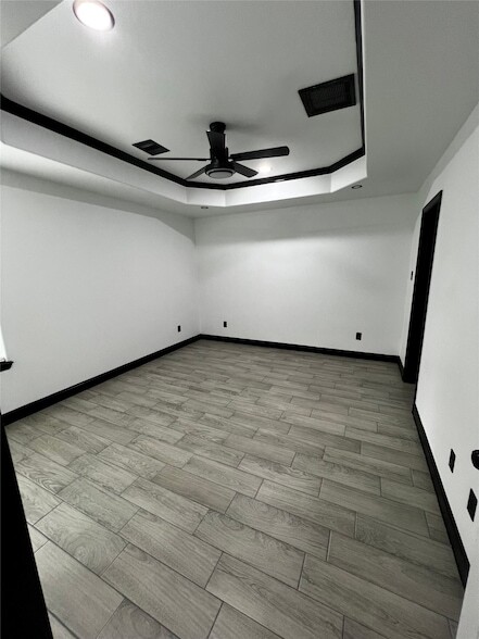 Building Photo - 4737 Reed Rd