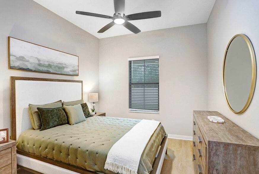 Building Photo - Bridgewater Landing