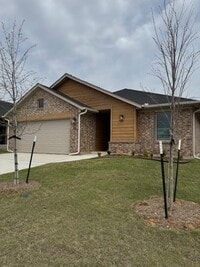 Building Photo - 358 Woodrock St