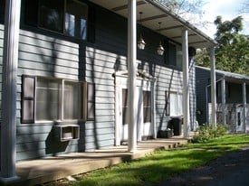 Old photo.  Exterior has been painted a light cream colorPeaceful, private lane. No through traffic. - 206 Chateau Ln