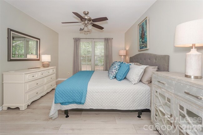 Building Photo - 20105 Henderson Rd