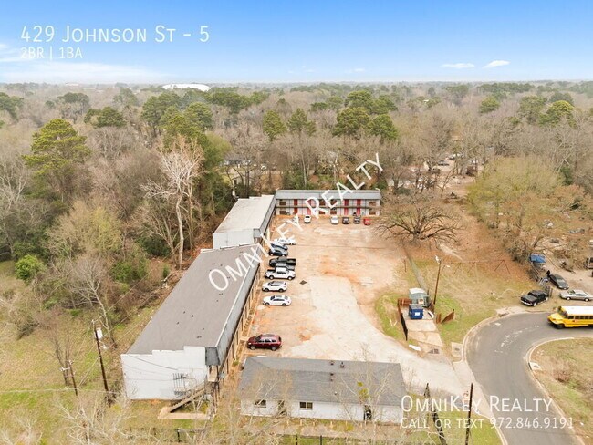Building Photo - 429 Johnson St