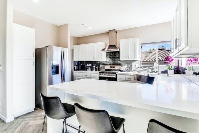 Building Photo - 66815 Vista Pl
