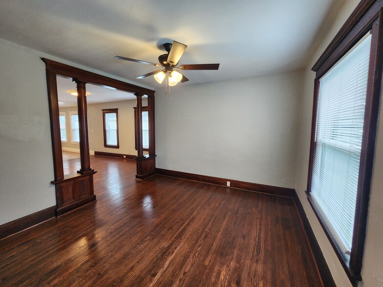 Building Photo - 260 Tennyson Ave