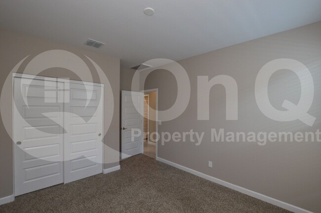 Building Photo - 8212 S 45th Ave