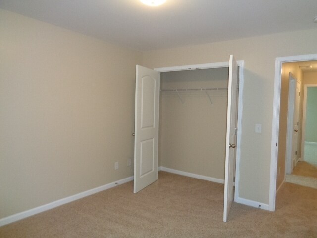 Building Photo - 484 Albion Cir