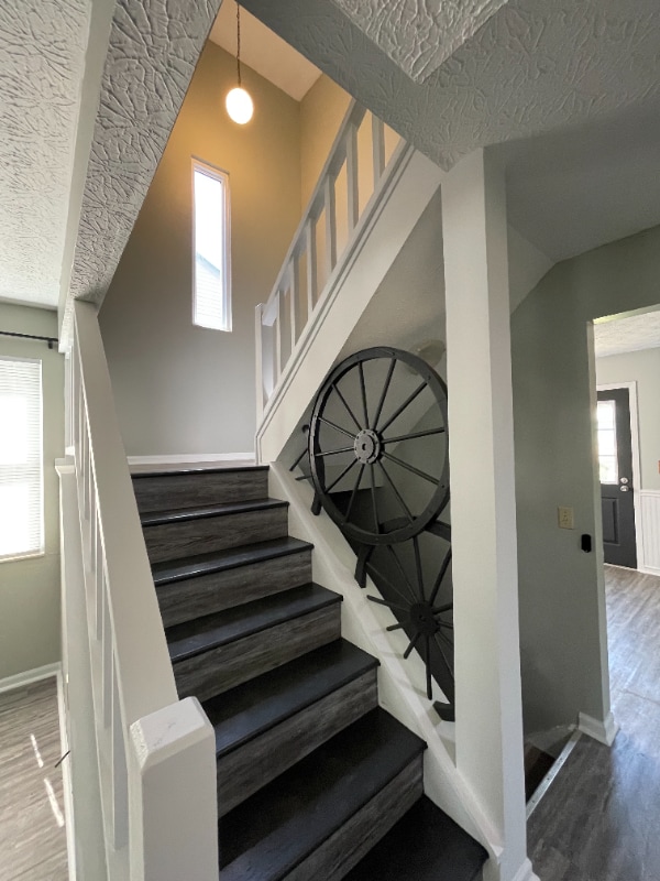 Building Photo - 3828 Longton Dr