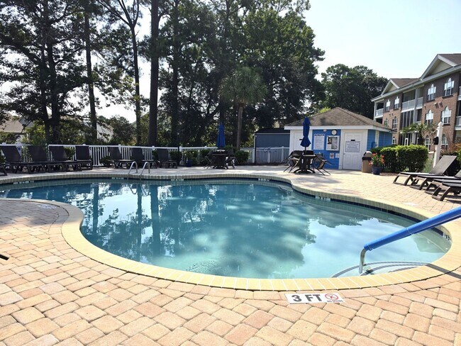 Building Photo - 4231 Hibiscus Dr