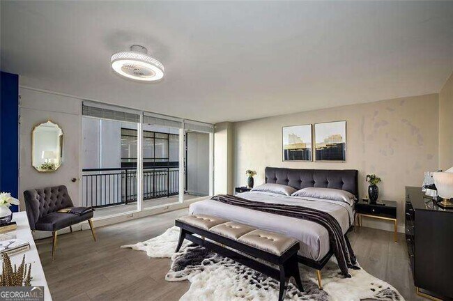 Building Photo - 620 Peachtree St NE