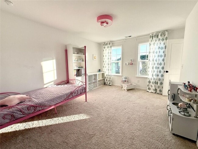Building Photo - 5575 Coltman Dr