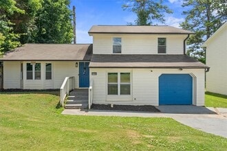 Building Photo - 6338 Stablewood Way