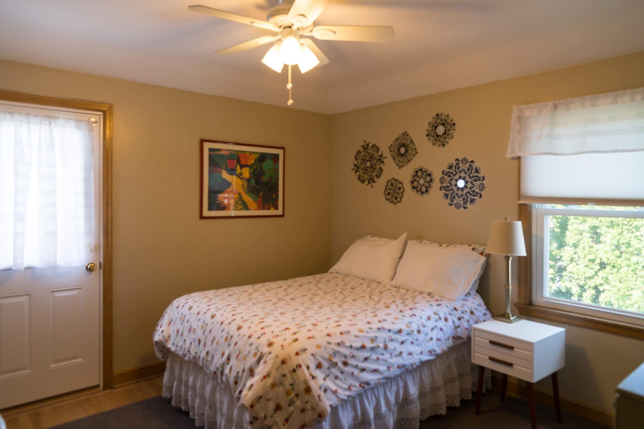 Building Photo - 2021 N 69th St