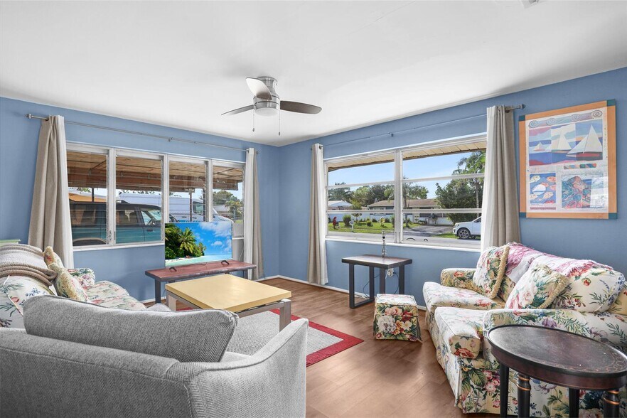 Building Photo - 9412 Bellewood St